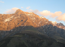 Blick gegen das Bruschghorn (3056 m.ü.M)